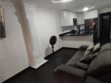 VENTA CASA DE DOS PISOS EN NUEVA FLORESTA CN W: 9101481