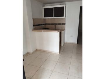 VENTA CASA DE DOS PISOS EN NUEVA FLORESTA CN W: 9101481