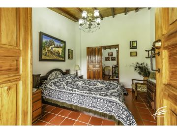 FINCA EN VENTA EN FREDONIA,ANTIOQUIA