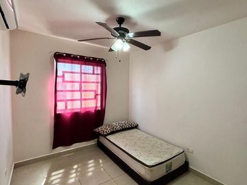 CASA EN VENTA EN VALLE AZUL APODACA