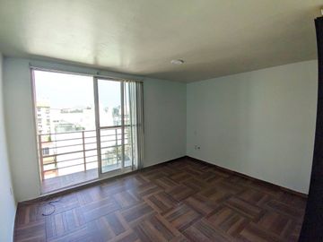 Departamento en Venta con balcón en Carmen Benito Juárez Cdmx