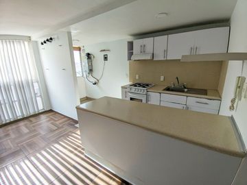 Departamento en Venta con balcón en Carmen Benito Juárez Cdmx