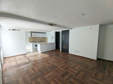 Departamento en Venta con balcón en Carmen Benito Juárez Cdmx