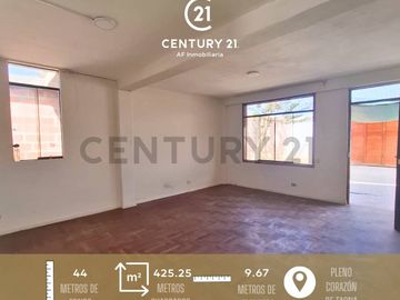 ¡Oportunidad única en TACNA! Casa espaciosa a pasos de Calle Arica y la UNJBG
