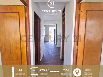 ¡Oportunidad única en TACNA! Casa espaciosa a pasos de Calle Arica y la UNJBG