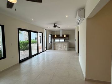 BOCANA: Villa en Telchac puerto, Mérida.