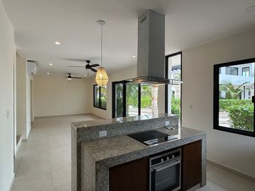 BOCANA: Villa en Telchac puerto, Mérida.