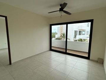 BOCANA: Villa en Telchac puerto, Mérida.