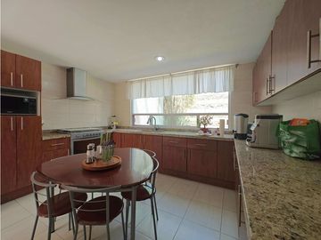 Casa en venta en Bosques de Zavaleta Puebla 3 recamaras y jardin
