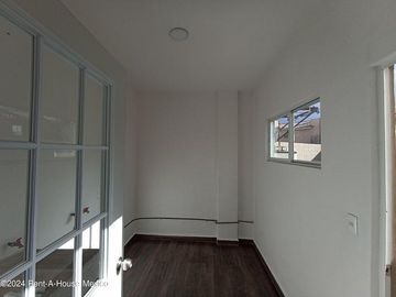 Casa en Venta en Cerrada Porto Santo, Real Madeira RU  25-113.