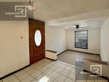 CASA EN VENTA DE UNA PLANTA MUY CERCA DE RIO AROS
