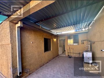 CASA EN VENTA DE UNA PLANTA MUY CERCA DE RIO AROS