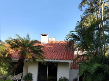 EN RENTA, AMUEBLADA