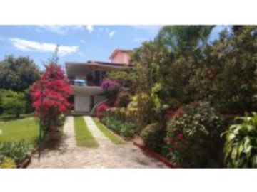 Casa Sola en Jardines de Delicias Cuernavaca - ROVA-10-Cs