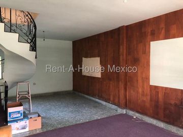 Casa en Venta en Calzada De guadalupe, El Nopalito RU 25-2320.