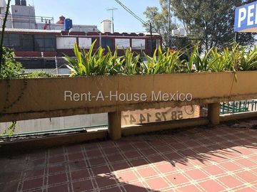 Casa en Venta en Calzada De guadalupe, El Nopalito RU 25-2320.