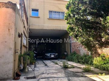 Casa en Venta en Calzada De guadalupe, El Nopalito RU 25-2320.