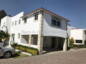 Casa en Venta Metepec Llano Grande NF 25-2940