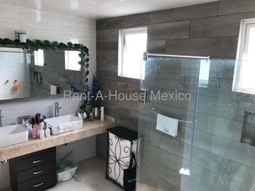 Casa en Venta Metepec Llano Grande NF 25-2940