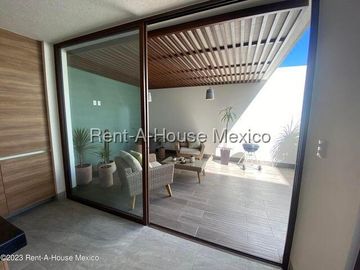 Casa en Venta en Metepec, Llano Grande NC. 25-2735