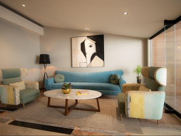 DEPARTAMENTO DE LUJO EN VENTA EN PLAYA DEL CARMEN A MEDIA CUADRA DE LA 5TA AV.