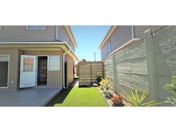 Venta de tres hermosas casas independientes, La Cruz, Quillota. OPORTUNIDAD ÚNICA - Precios de LIQUIDACIÓN.
