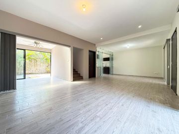 CASA EN VENTA FRACCIONAMIENTO LAS PALMAS, MEDELLIN, VERACRUZ