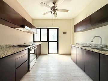CASA EN VENTA FRACCIONAMIENTO LAS PALMAS, MEDELLIN, VERACRUZ