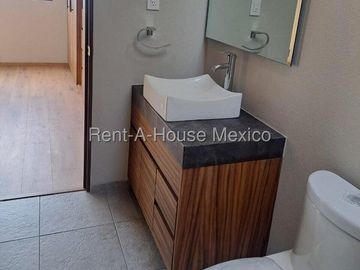 Casa en Venta  Metepec  - Llano Grande  25-2571 JAS