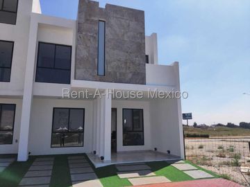 Casa en Venta en Tizayuca Centro Tizayuca MM 25-1696