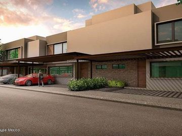 Casa a la Venta en Metepec Llano Grande ZG 24-646