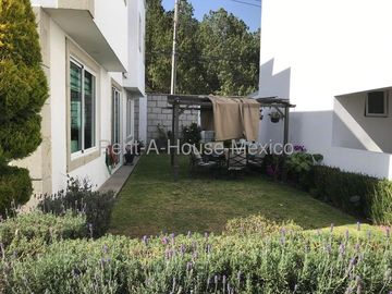 Casa en Venta Metepec, Llano Grande  AM. 25-2940