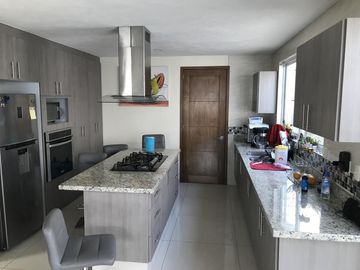 Casa en  venta en Llano Grande Metepec ZG 25-2940