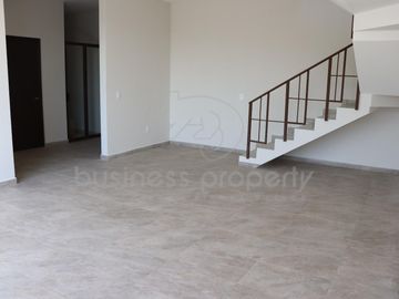A estrenar casa en Calacoaya, Atizapán