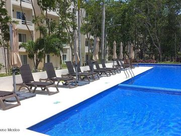 Departamento en Venta en Avenida Petempich, Playa del Carmen RU 23-3781.