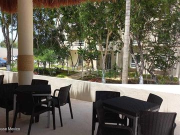 Departamento en Venta en Avenida Petempich, Playa del Carmen RU 23-3781.