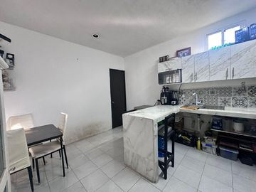 CASA EN VENTA EN SUPERMANZANA 26
