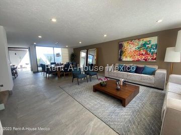 Casa en Venta en Llano Grande,  Metepec JL 25-2735.