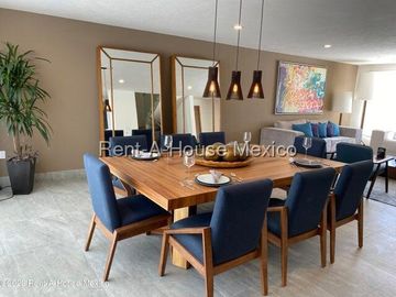 Casa en Venta en Llano Grande,  Metepec JL 25-2735.