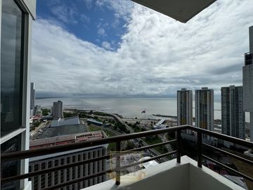 Vendo apartamento amplio vista al mar San Francisco L.T