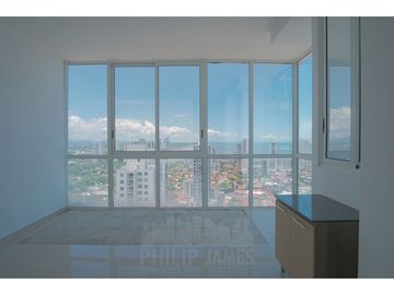 Remate, Venta de Pent House 3 niveles en Coco del Mar, PH Quadrat