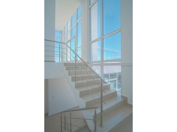 Remate, Venta de Pent House 3 niveles en Coco del Mar, PH Quadrat