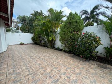 Venta de casa en QUINTAS DE VERSALLES | Costa sur