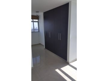 Se vende apartamento en Cristal Hills