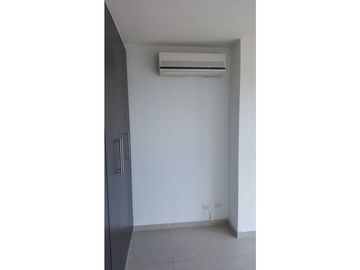 Se vende apartamento en Cristal Hills