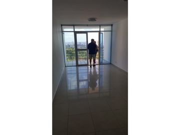 Se vende apartamento en Cristal Hills