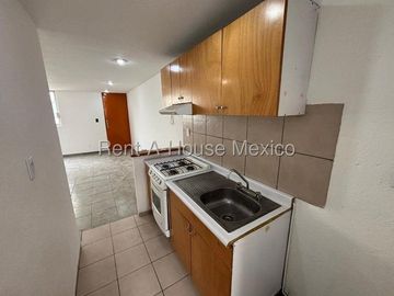 Departamento en Venta en Avenida Popocatepetl, Portales Sur RU 25-2756.