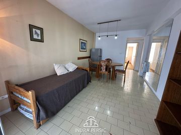 VENTA departamento Plaza Mitre 2 ambientes
