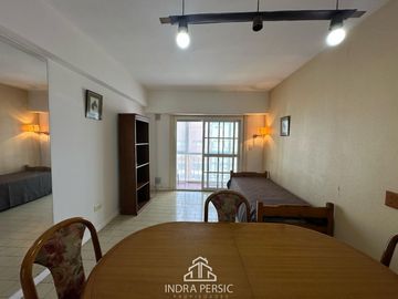 VENTA departamento Plaza Mitre 2 ambientes