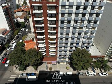 VENTA departamento Plaza Mitre 2 ambientes